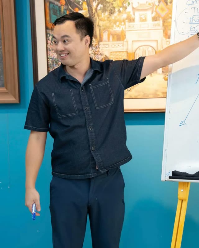 Vũ Xuân Dương, OSIN hệ thống, đang hướng dẫn